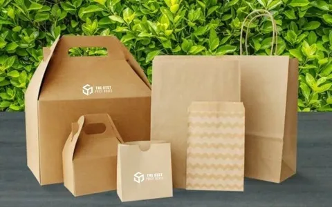 Variety of eco-friendly kraft paper bags and boxes for sustainable retail
