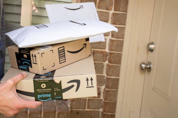 Example of brand packaging with Amazon shipping boxes