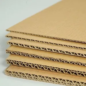 Double wall corrugated cardboard layers demonstrating thickness.