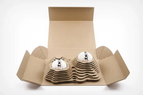 Example of fragile food box with wasteful and bad packaging design