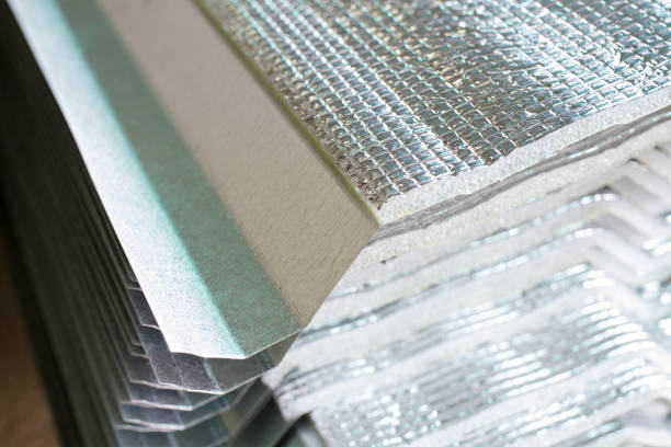 Insulated coffee packaging materials for cost efficiency and protection