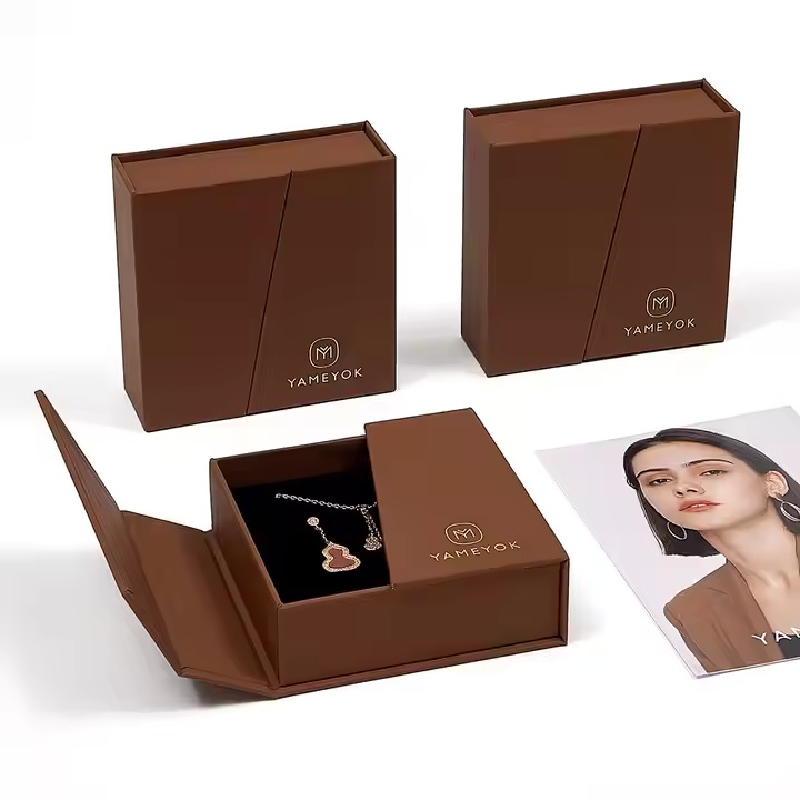 Custom jewelry packaging boxes with flip lid structure and interior inserts
