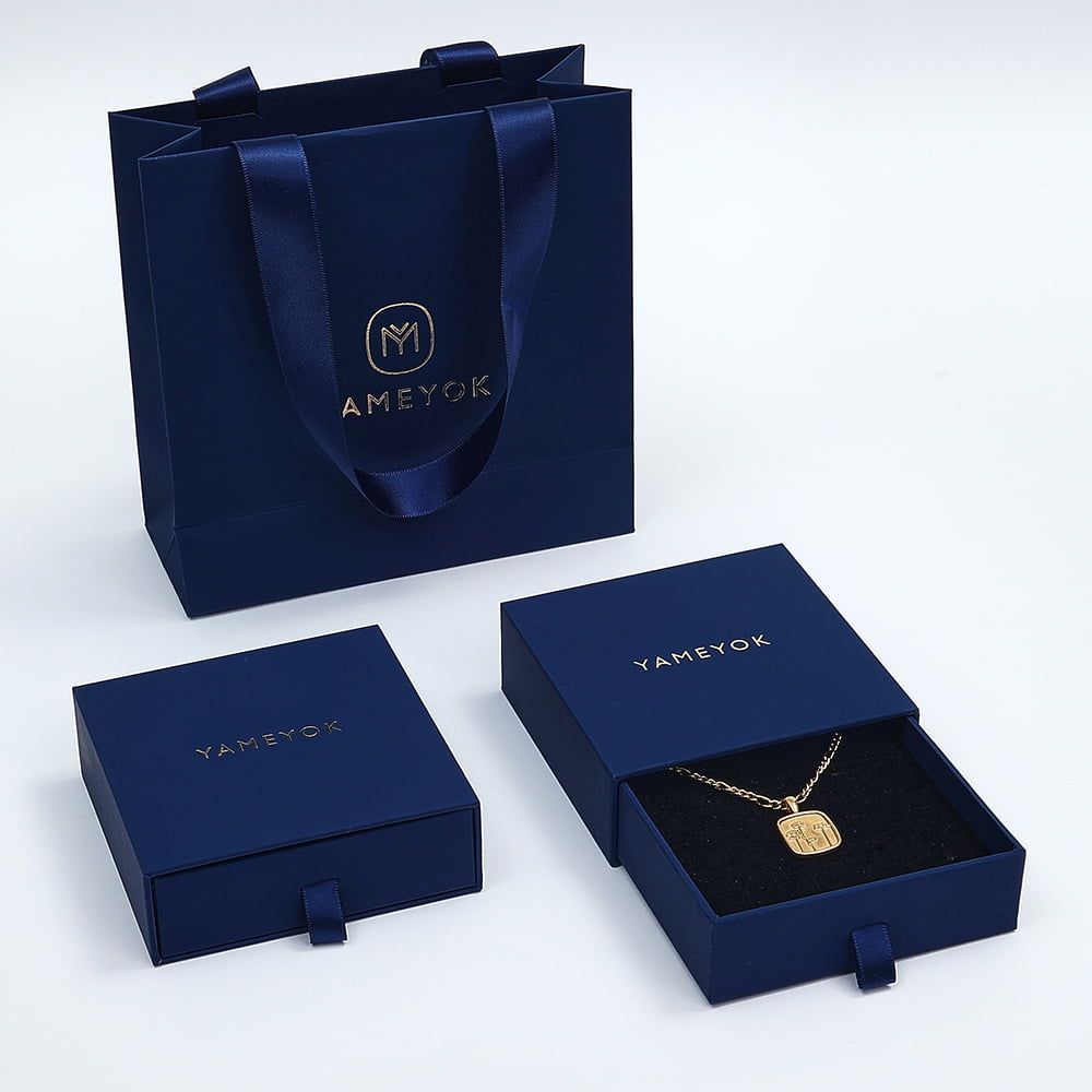 Luxury jewelry gift packaging boxes with drawer style boxes and branded shopping bags