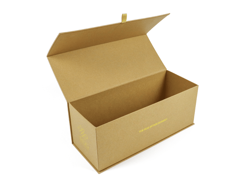 High-quality wholesale large rigid cardboard box made from premium kraft paper, designed with a magnetic flap cover for versatile luxury retail product packaging.