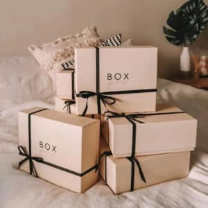 custom embossed gift boxes with raised logo printing